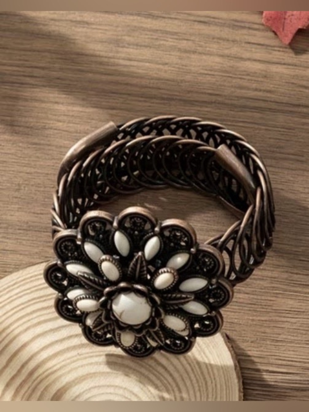 Western Bracelet Vintage-Inspired White Flower Cuff Bracelet Cowgirl Bracelet